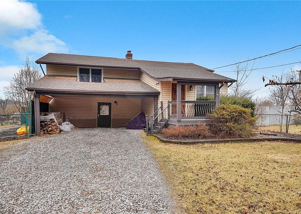 1st image of 158 Putnam Dr