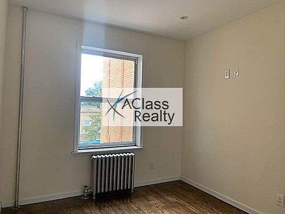 2nd image of 22-55 33rd St #3D