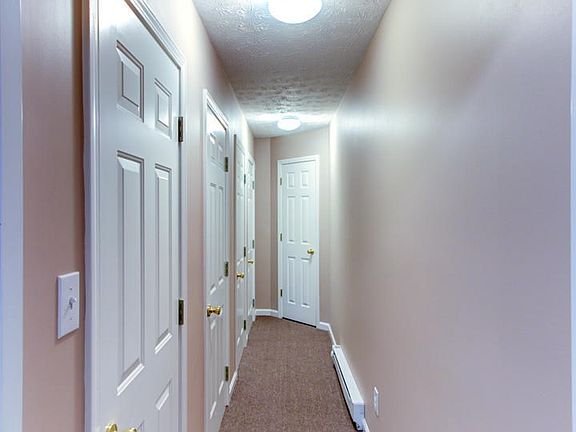 1103-104 Powerhouse Ln-4B