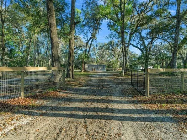 4165 NE 140th Pl, Anthony, FL 32617