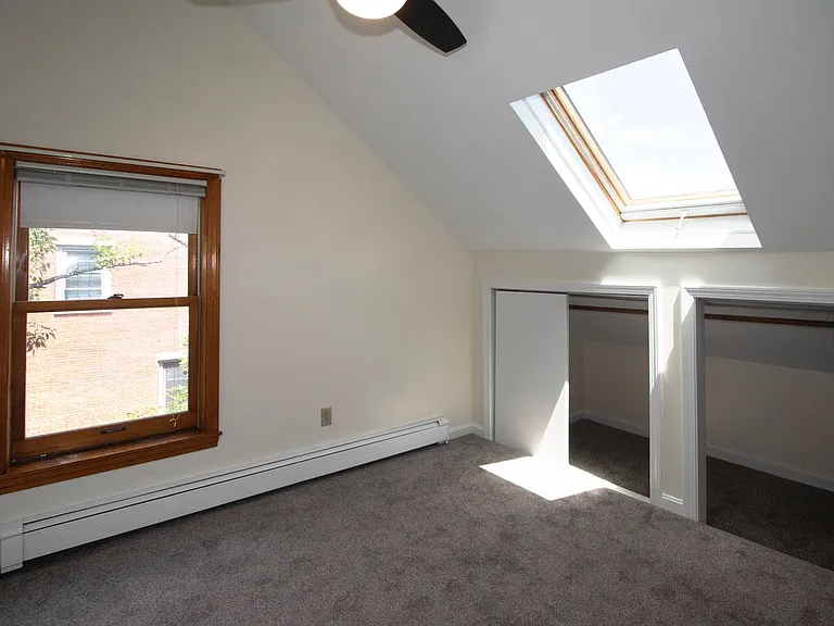 386 Central — Photo 18