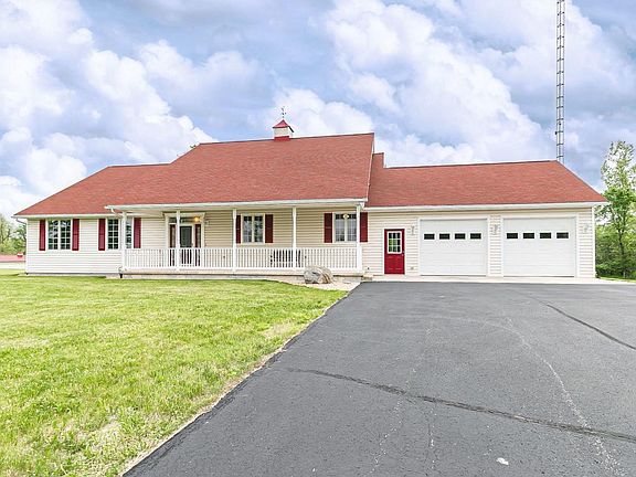 4th image of 988 Township Road 219 E