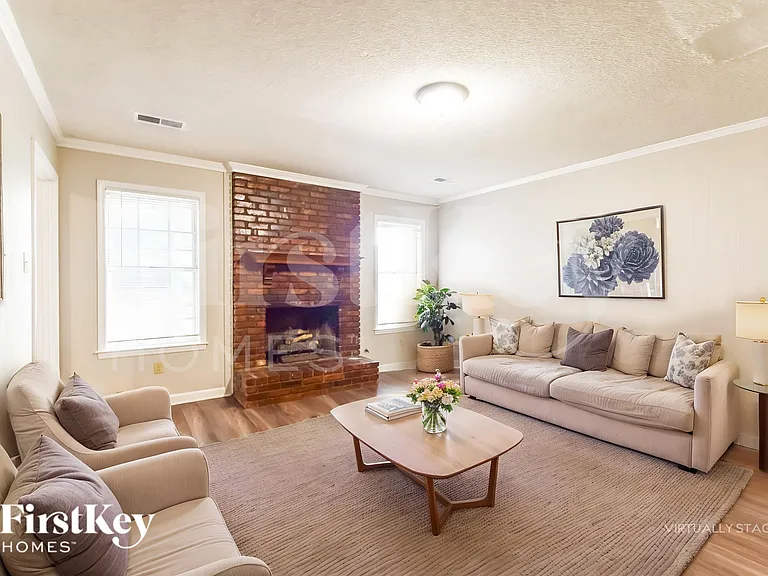 4110 Friendship Ln — Photo 4