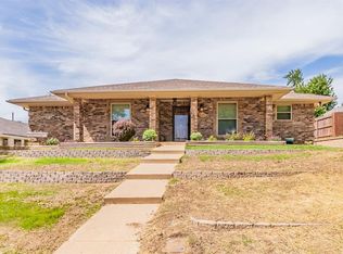 907 Briarcliff Ct, Arlington, TX 76012