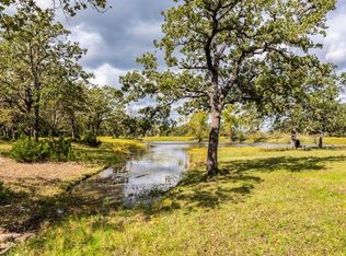 270 Dry Creek Rd, Elgin, TX 78653
