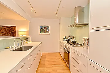 Rented by Nest Seekers International