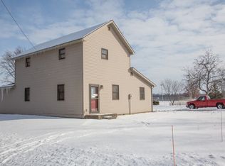 654 E 3rd St, Warren, IN 46792