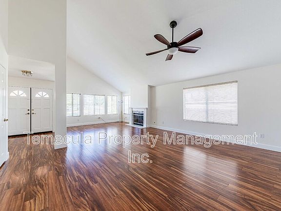 3rd image of 24392 Ridgewood Dr