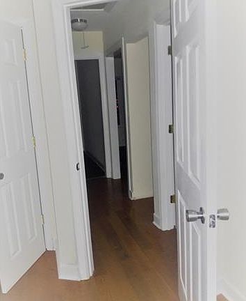 2nd image of 2404 Gordon Ln