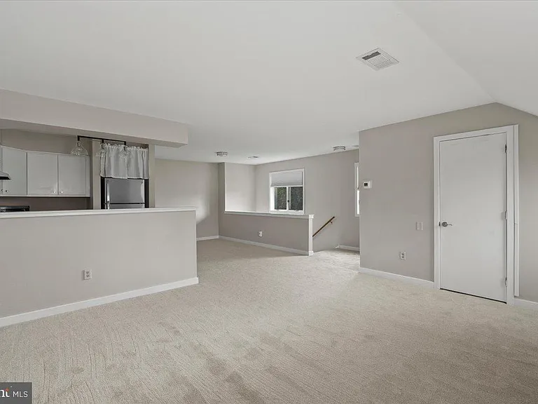 1 Center St #1 — Photo 7