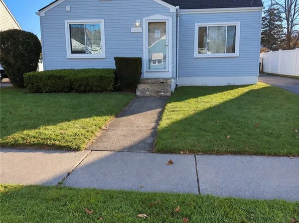 1287 89th St, Niagara Falls, NY 14304