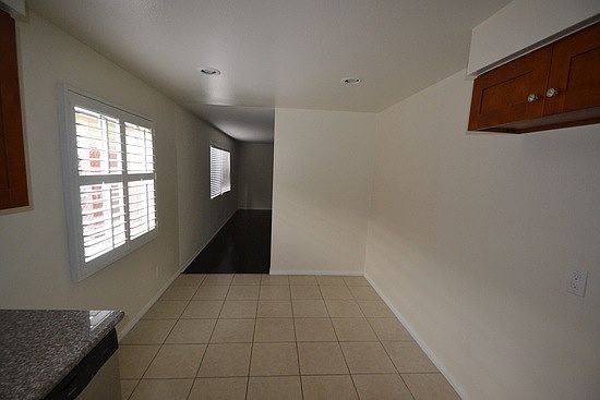 5th image of 2660 E Van Buren St
