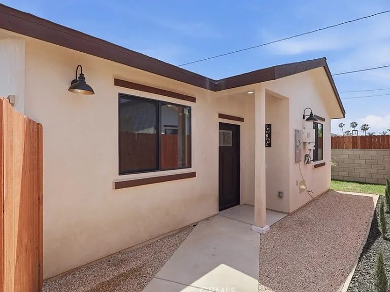 4421 Phelan Ave #A — Photo 1