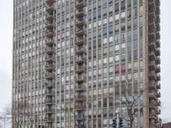 1660 N La Salle Dr APT 2202, Chicago, IL 60614