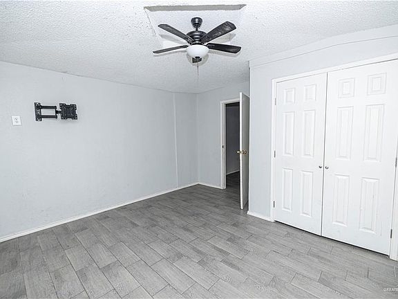 5th image of 217 S Bridge Ave