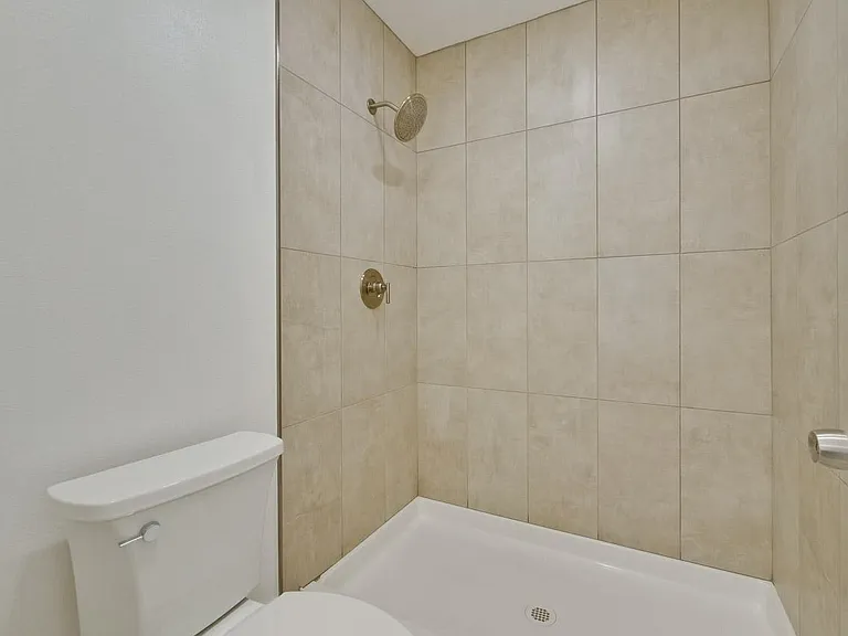 928 Wright Ave #303 — Photo 34