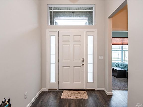 5th image of 1619 Sierra Vista Way