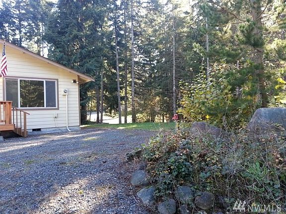 3rd image of 22324 Bluewater Dr SE