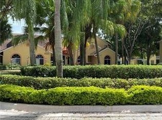 919 Coral Club Dr #919, Pompano Beach, FL 33071