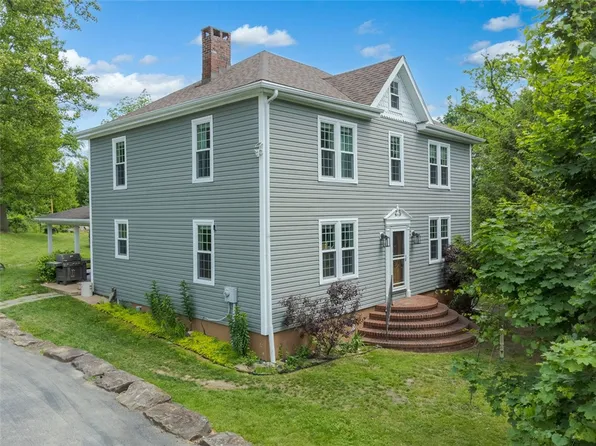 103 Limestone Hill Rd, Connellsville, PA 15425