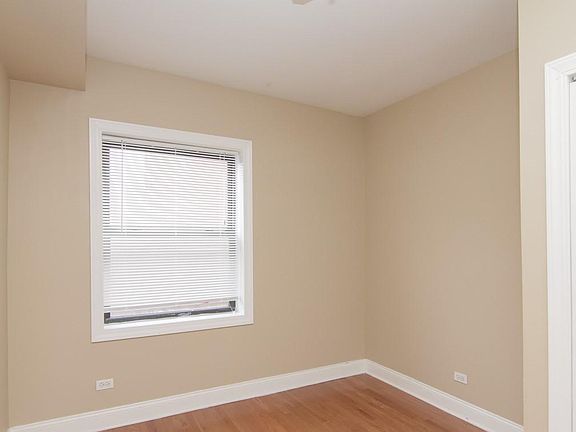 4th image of 3731 N Elston Ave