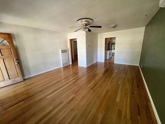 4th image of 27 Jackson St
