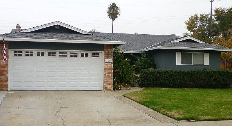 1st image of 3982 Loganberry Dr