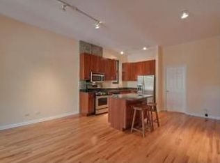 1633 W Huron St APT 1F, Chicago, IL 60622