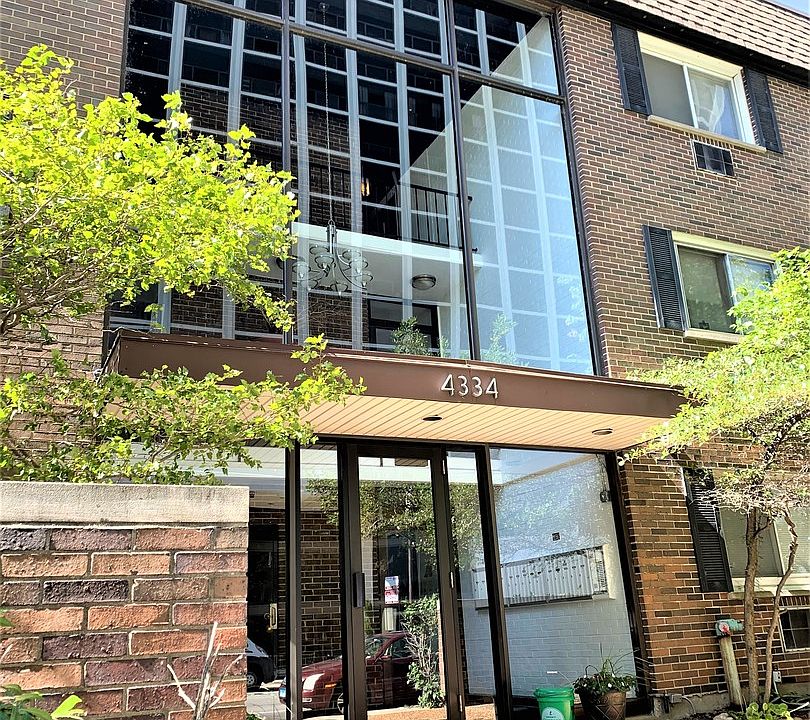 1st image of 4334 N Clarendon Ave APT 207