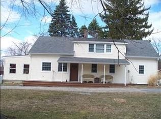 72 Cramer Rd, Poughkeepsie, NY 12603