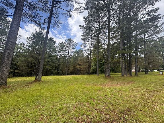 4th image of 45 Sweetwater Ln