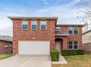 1964 Ramada Trl, Justin, TX 76247