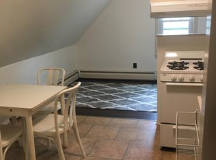 989 Narragansett Blvd, Providence, RI 02905