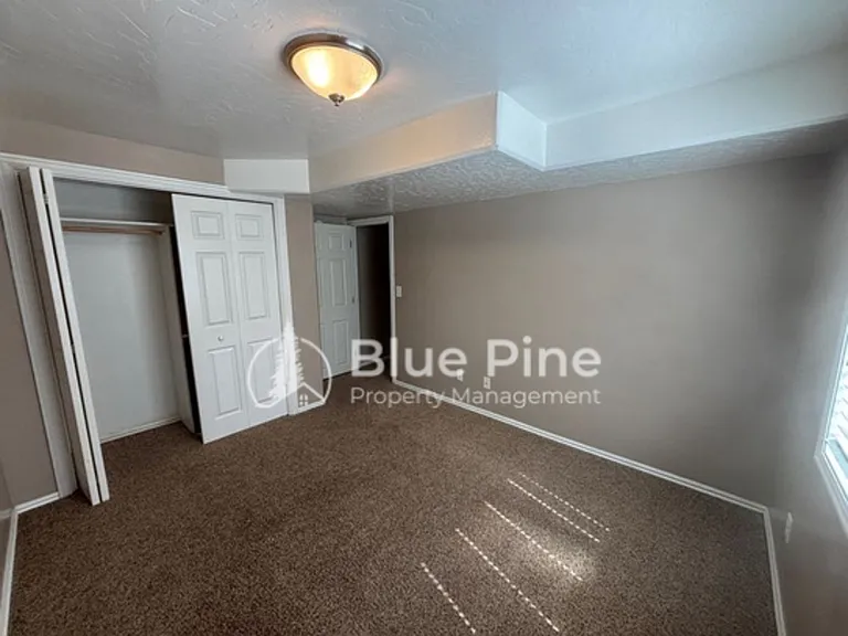 3904 E Lorna Ave — Photo 23