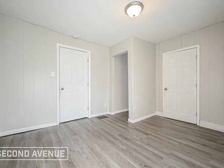 308 Lea St — Photo 12