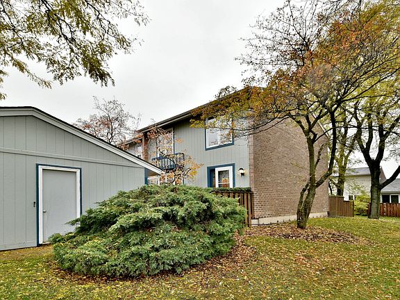2nd image of 247 Pinewood Ln