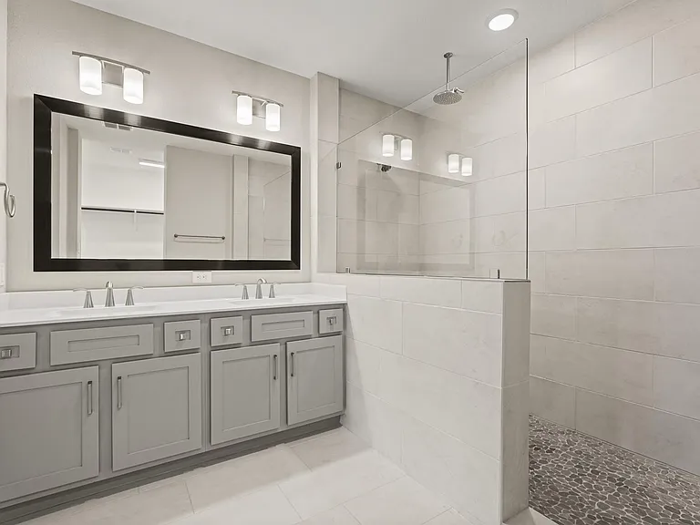10972 Hewitt Cliff Ln — Photo 12