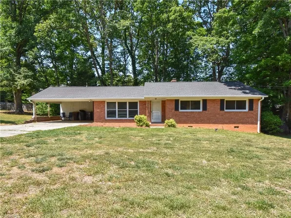 2104 Kello Dr, Greensboro, NC 27455