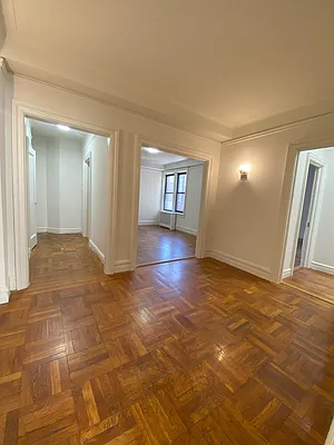 Rented by Peter R. Hungerford, LREB | media 5