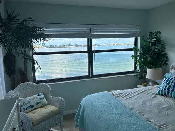 6265 Sun Blvd, Saint Petersburg, FL 33715