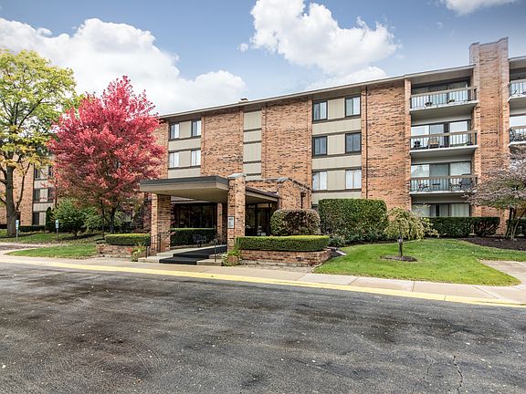 2nd image of 201 Lake Hinsdale Dr APT 306
