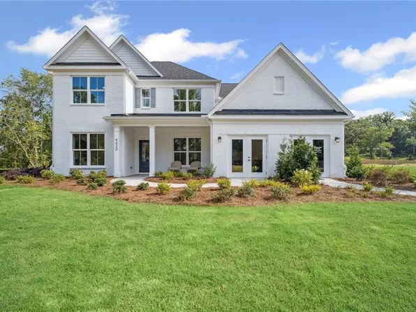 4895 Rosarian Dr, Cumming, GA 30040