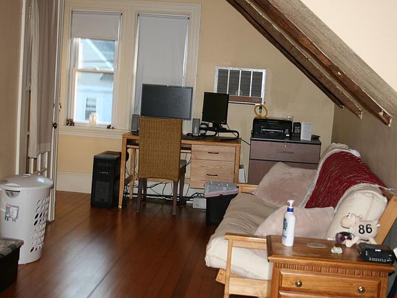 2nd image of 117 Elmgrove Ave