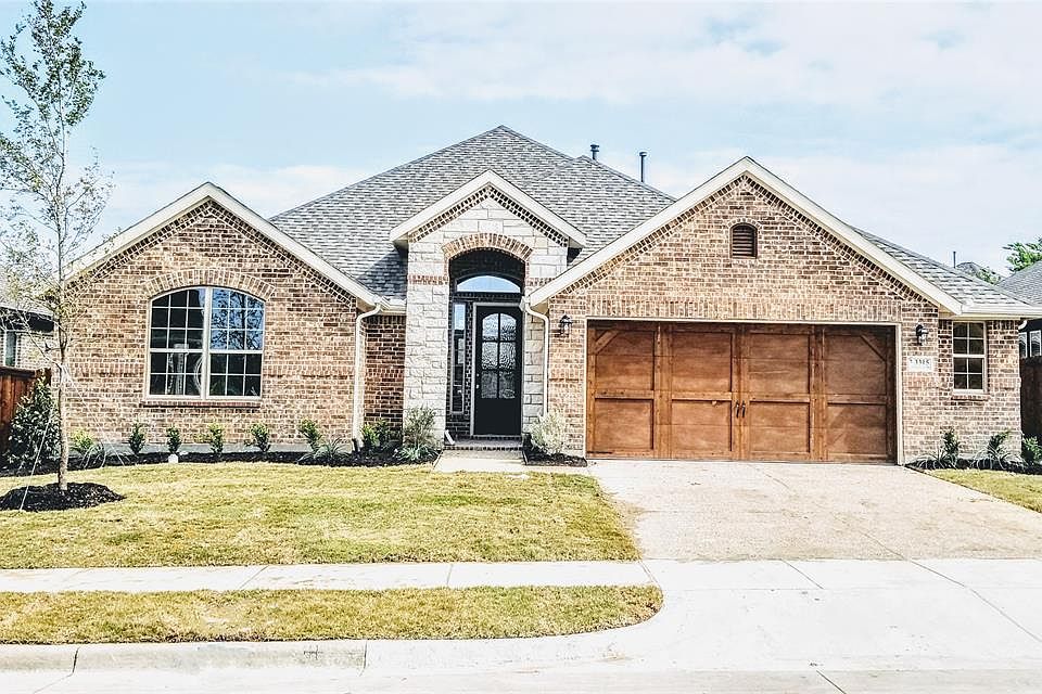 1st image of 3315 Creekhaven Dr