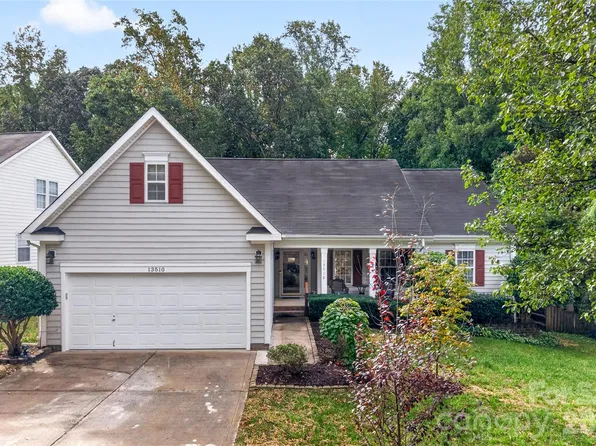 13510 Damson Dr, Huntersville, NC 28078