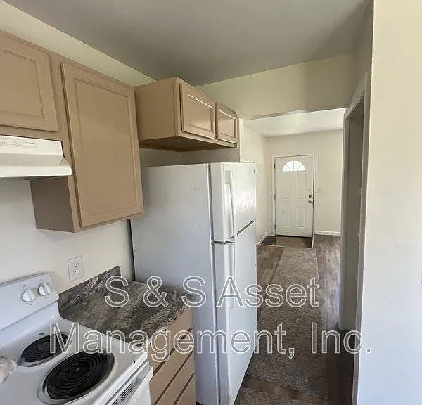 3324 Danbury Crossroad St — Photo 10