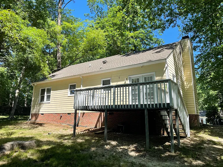107 Chestnut Ridge Cir — Photo 2