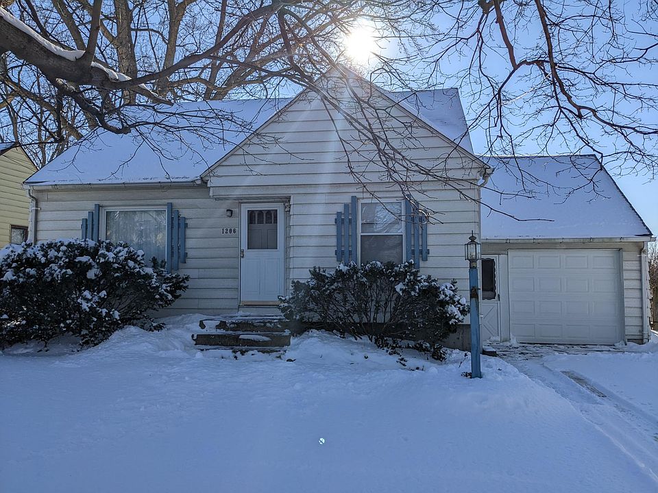 1st image of 1206 Vine St