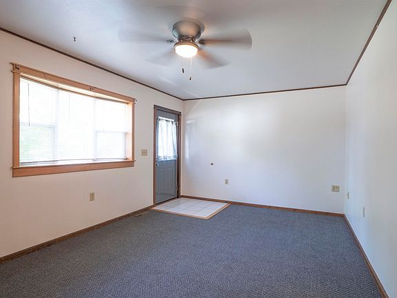 4th image of W7605 Chicago Ct