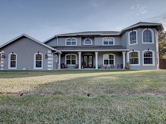 2nd image of 669 Howard St